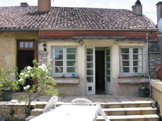 Perfect Town Location, Ideal Second Home - 2