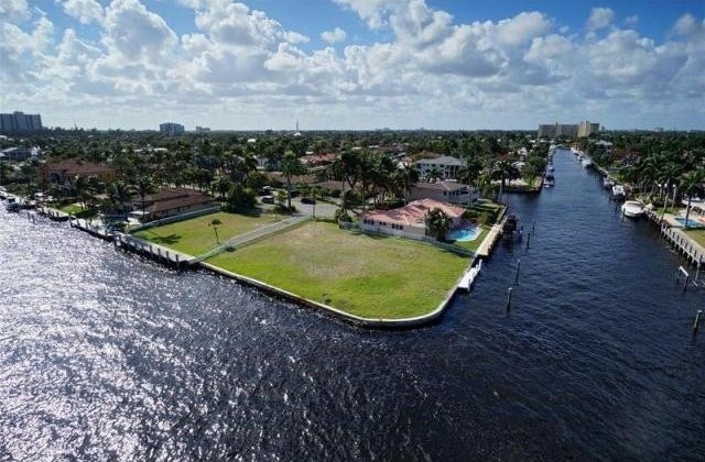 Land For Sale: 2596 Southeast 9th.. - 2