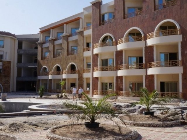 Fully Furnished Resale Apartment