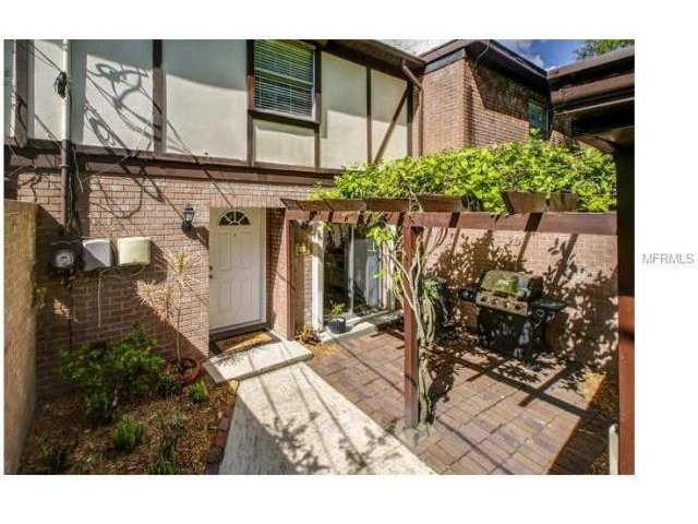 2 bedroom Property For Sale: 2541 WEST.. - 2
