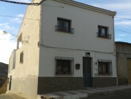 Townhouse For Sale, Cantoria, Almeria