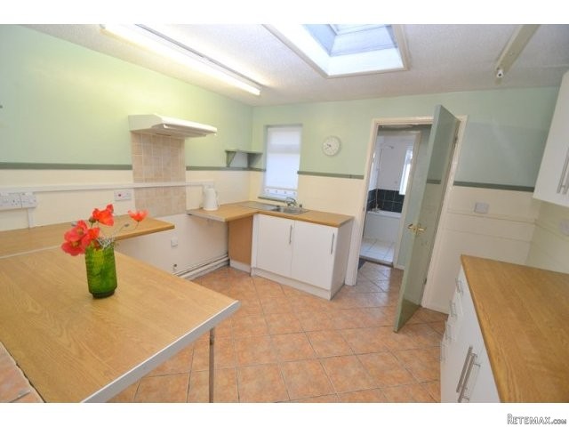 2 bedroom house in SHEERNESS