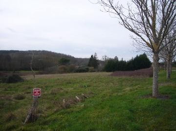 Building plot on the edge of a village.. - 2