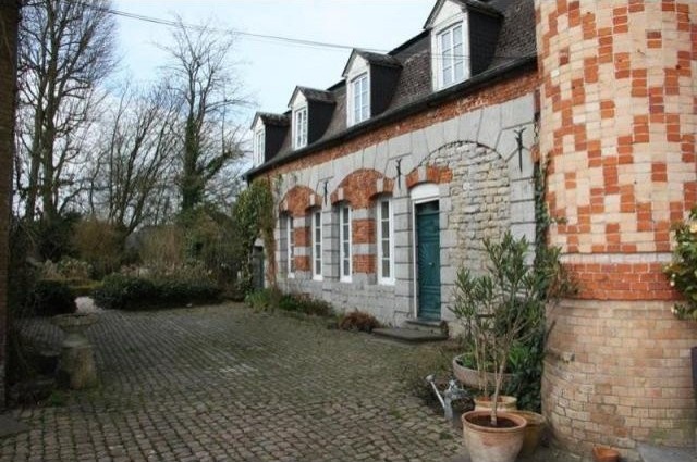 8 bedroom House For Sale: 59216 SECTEUR.. - 2