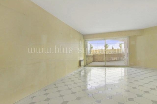 2 bedroom apartment a few steps away.. - 2