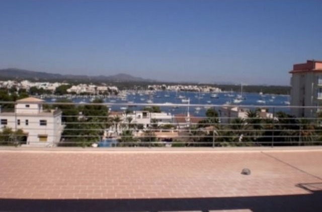Top Quality Apartments With Sea Views..
