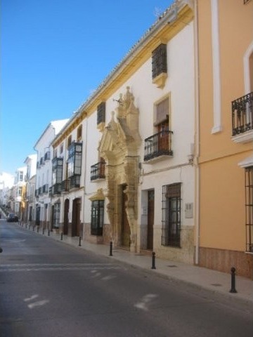 Town House - Properties of this..