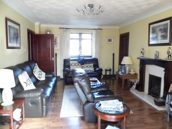 3 bedroom, Detached House house for sale - 2