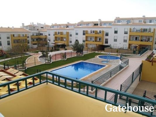 Modern Apartment In Almancil For Sale..