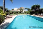 5 Bedrooms - Villa - Malaga - For Sale