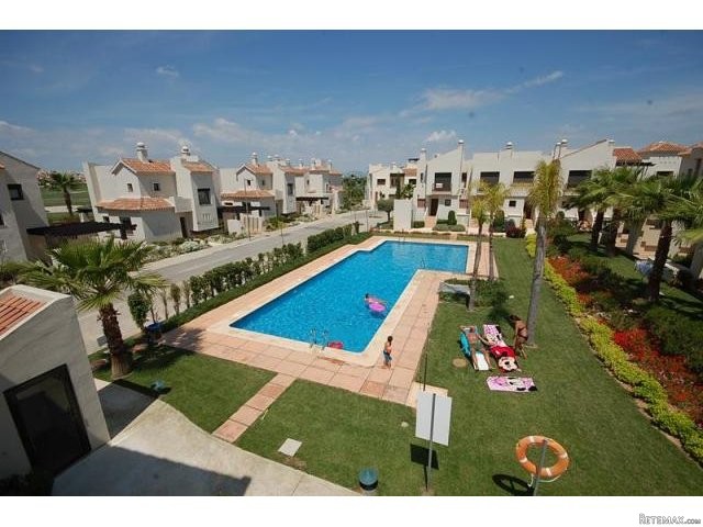 2 bedroom Town House For Sale:..
