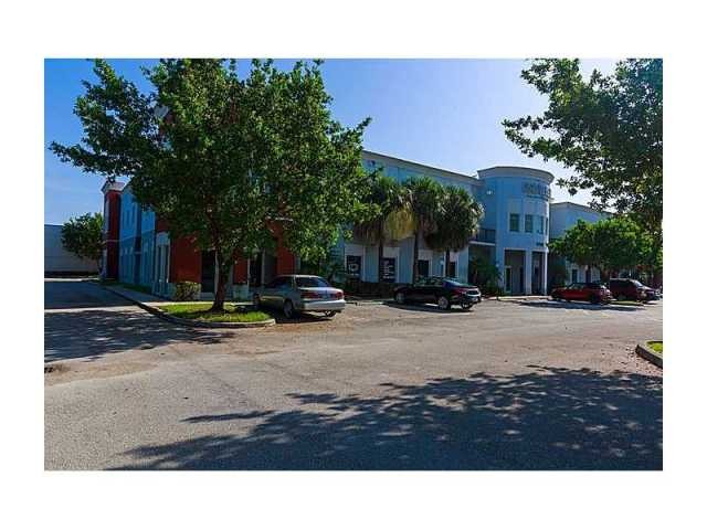 13590 SW 134 AV, N/A 33186 - 2
