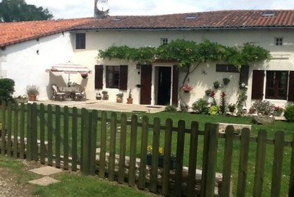 Pretty 3-bed longère with fantastic..