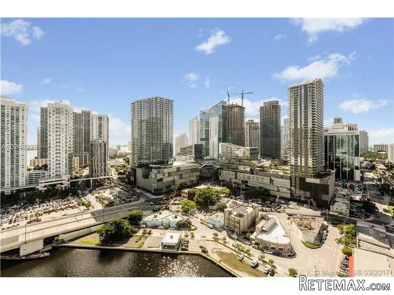 2 bedroom Flat For Sale: 92 SW 3 ST #.. - 2