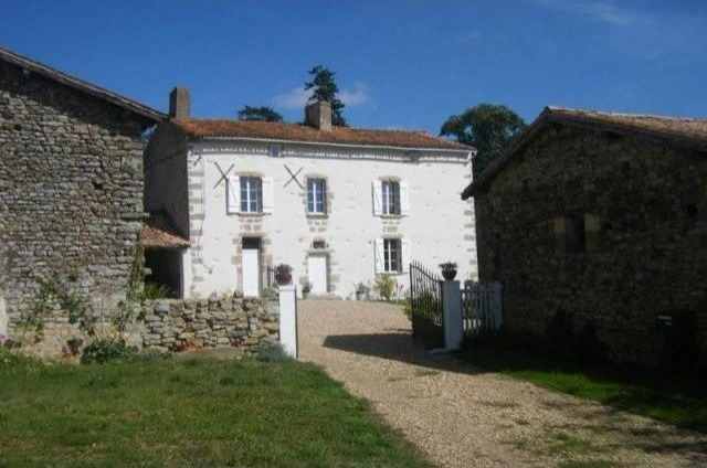 3 bedroom Character For Sale: 79340.. - 2