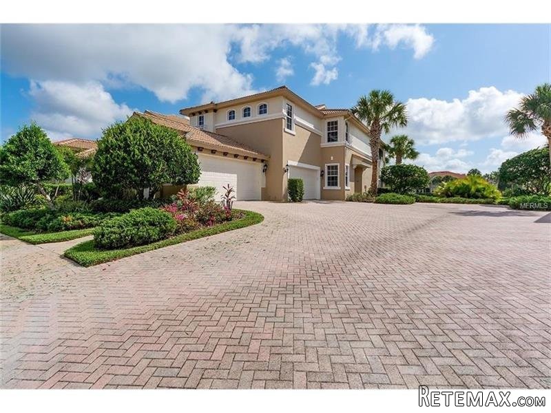3 bedroom Town House For Sale: 9447..