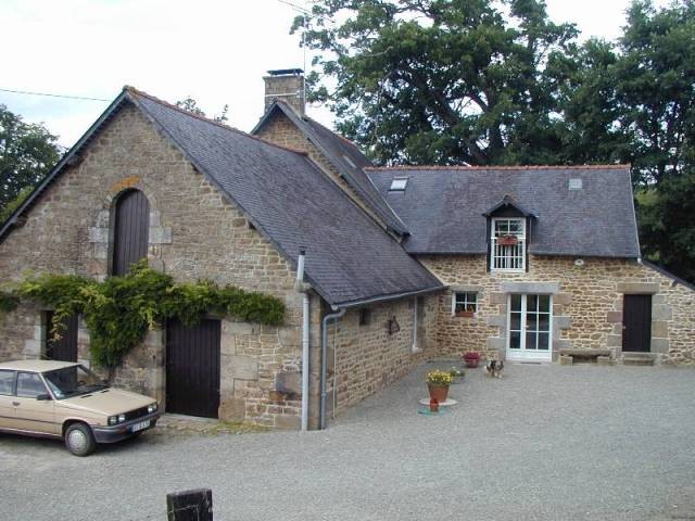 Large Family Home with Outbuilding