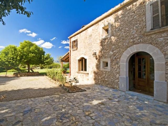 *SOLD* Unique historic property with.. - 2