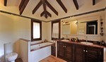 4 Bedrooms - Finca - For Sale