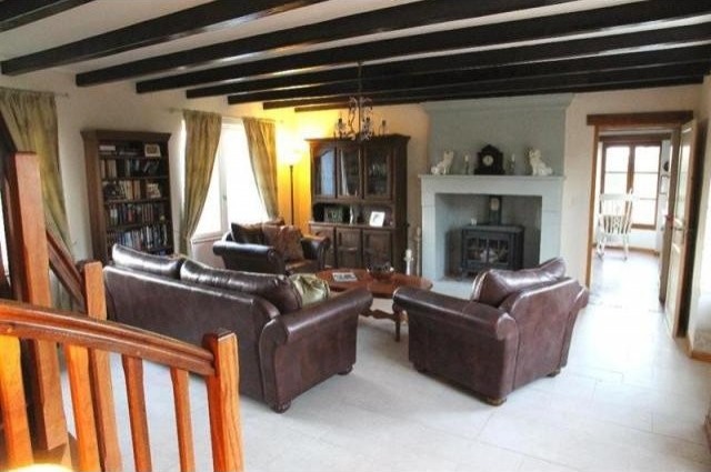 3 bedroom Character For Sale: 86110.. - 2