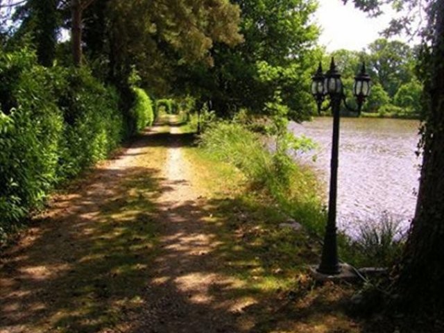 17th Century Water Mill And 3.5 Acre.. - 2
