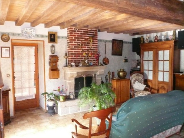 Ensemble De 2 Maisons, Dependances.. - 2