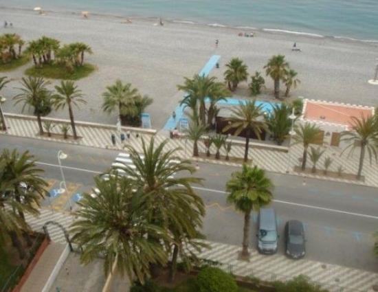 Stunning 2 Bedroom apartment on the..