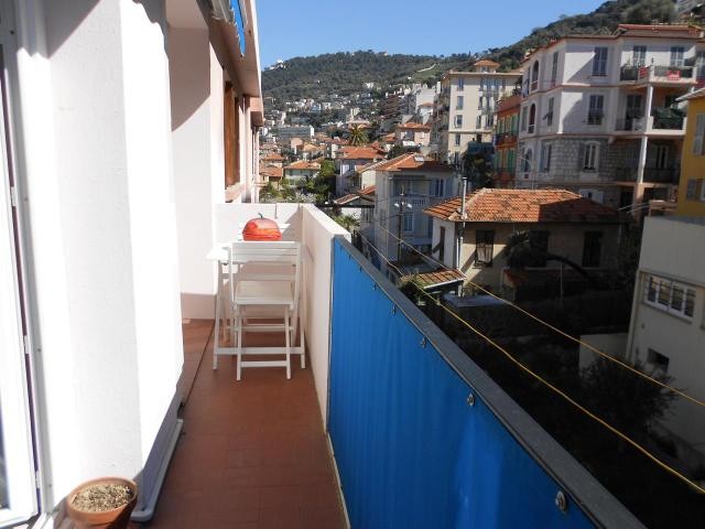 Modern two-bed in Bas Saint Roch - 2
