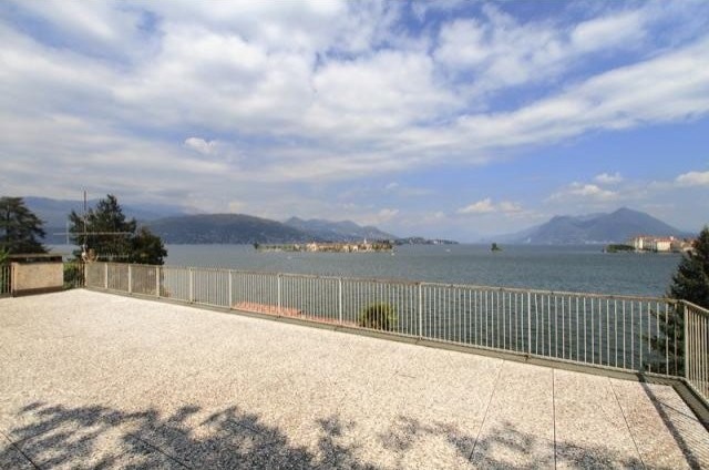 4 bedroom Villa For Sale: Baveno, IT - 2
