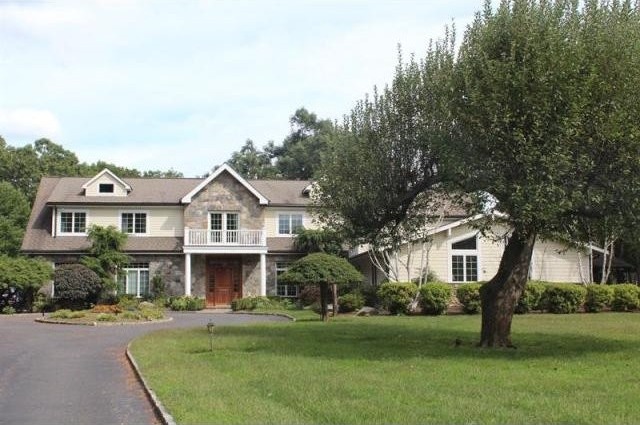 6 bedroom Residence For Sale:..