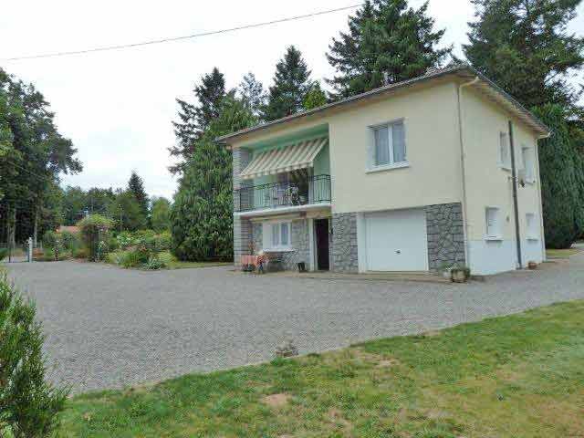 3-Bedroomed House Of The 80ies With..