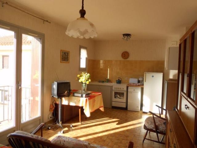 Charming Studio Apartment With Balcony..