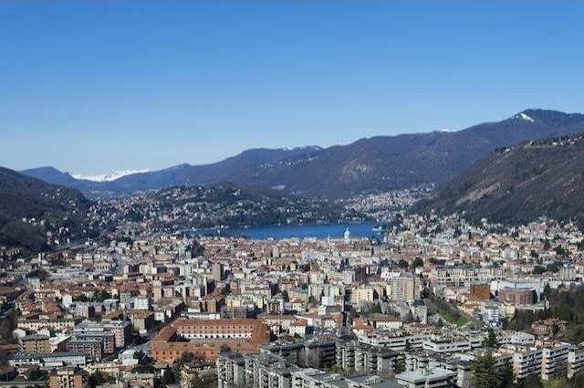 2 bedroom Penthouse For Sale: Como, Via.. - 2