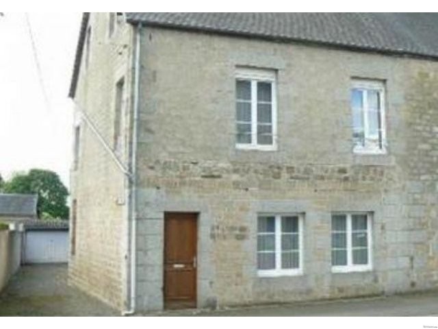 Good House in Central Town Location