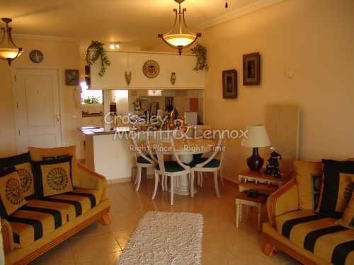 2 bedroom Apartment property for sale.. - 2