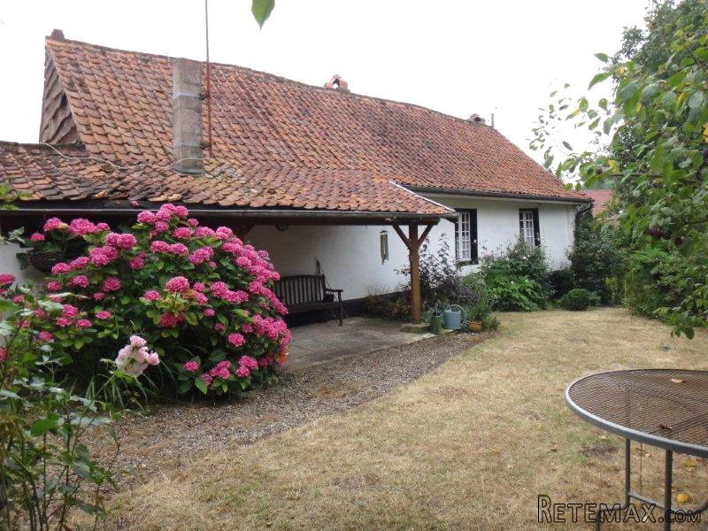 3 Bedroom Detached House For Sale - 2