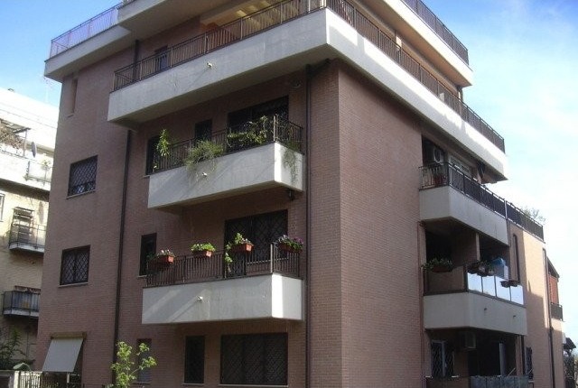 CASSIA, ELEGANT PENTHOUSE