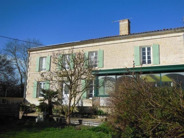 3 bedroom Character For Sale: 79270.. - 2