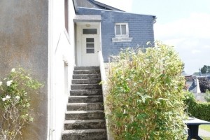 Property Split into 2 Apartments - 2