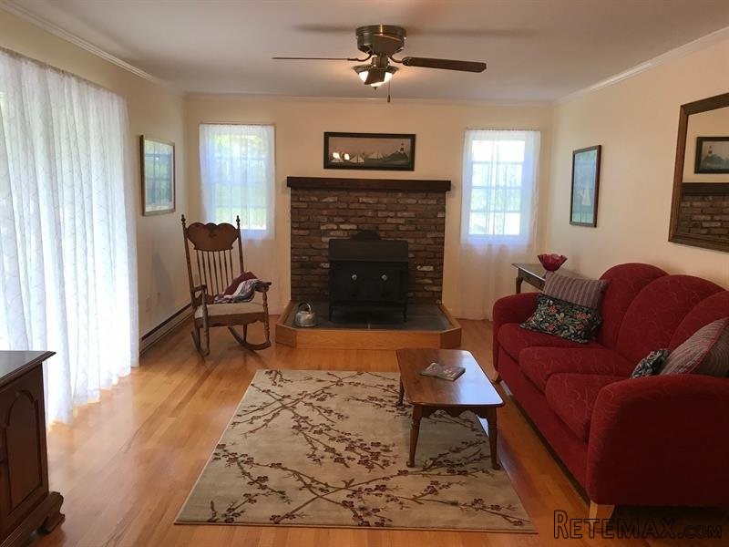 4 bedroom House For Sale: 71 Scout Hill.. - 2