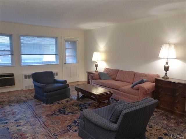 2 bedroom Co-op For Sale: Mamaroneck.. - 2