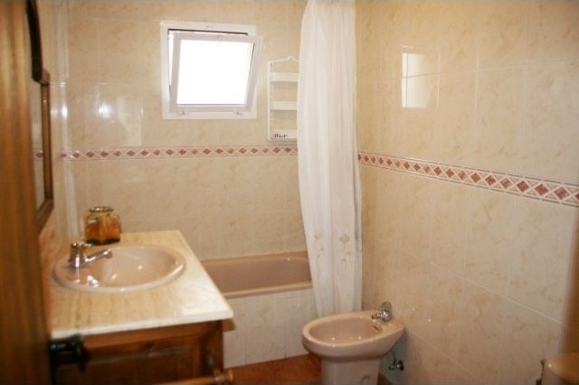 Apartment - Three bedroom apartment.. - 2