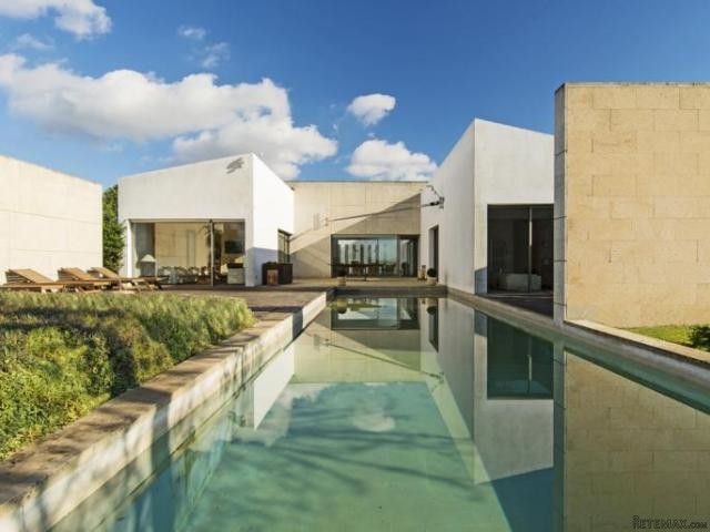 Impressive design country house in..