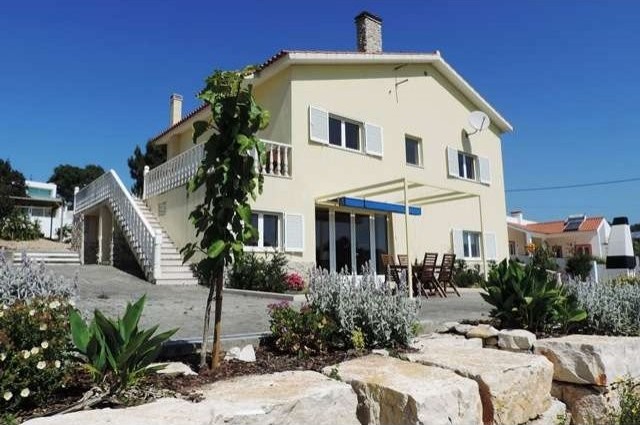 Rural detached 3 bedroom house for sale.. - 2