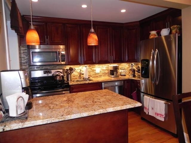 2 bedroom Co-op For Sale: Eastchester..