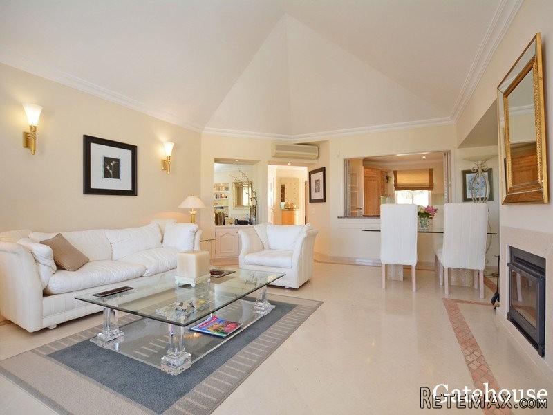Quinta do Lago Penthouse For Sale in.. - 2