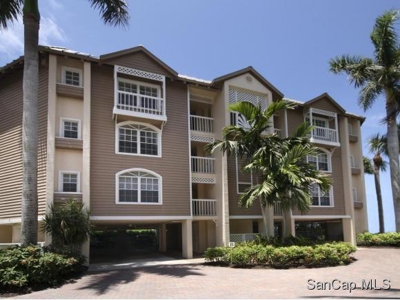 3 bedroom Condominium For Sale:..