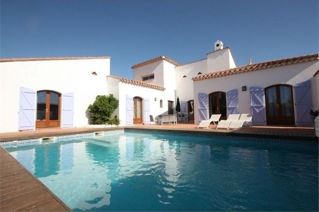 Superbe Villa Avec Piscine, Jardin..