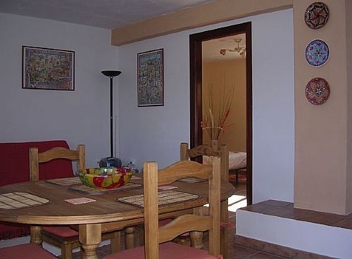 Villa - Ideally situated on the edge of.. - 2