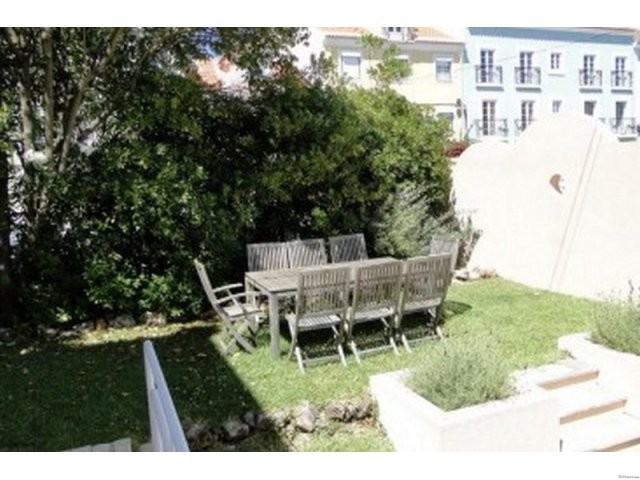 Fabulous 4 Bedroom Apartment in Lisbon - 2